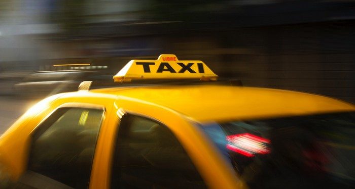 If you have a existing taxi booking benefit, you'll have to construct a tutoring app.